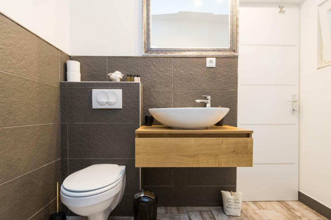 Apartment Stari Dvor Kaštela Exterior foto